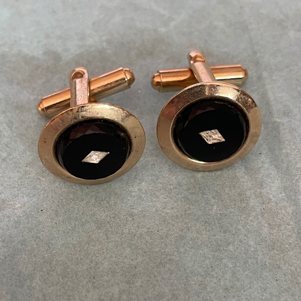 VTG Cuff Links Rose Gold Coloring Black Center with Clear Stone‎ Chip Middle